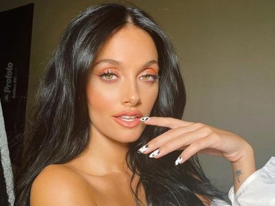 Furor: Oriana Sabatini tiene nuevo look y muchos recordaron a un personaje de Catherine Fulop
