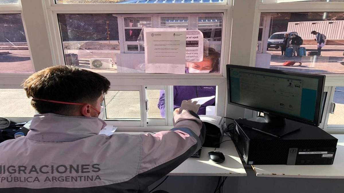 Robaron información de Migraciones. Fuente: (Twitter)