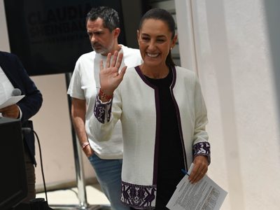 “Gracias, pero aún no tengo mi constancia”: esto respondió Sheinbaum a la felicitación de ministros