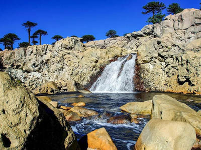 Las Siete Cascadas del Agrio, el tesoro natural que esconde Caviahue en la cordillera de Neuquén