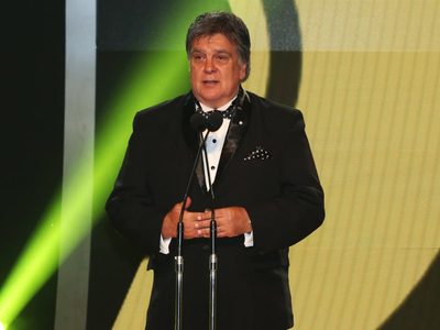 Lo dejaron solo: América TV hundió a Luis Ventura con los Martín Fierro y se aviva la interna