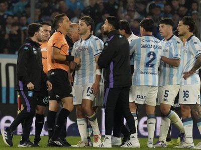 Nicolás Lamolina explicó la polémica jugada en el triunfo de Barracas Central ante Racing