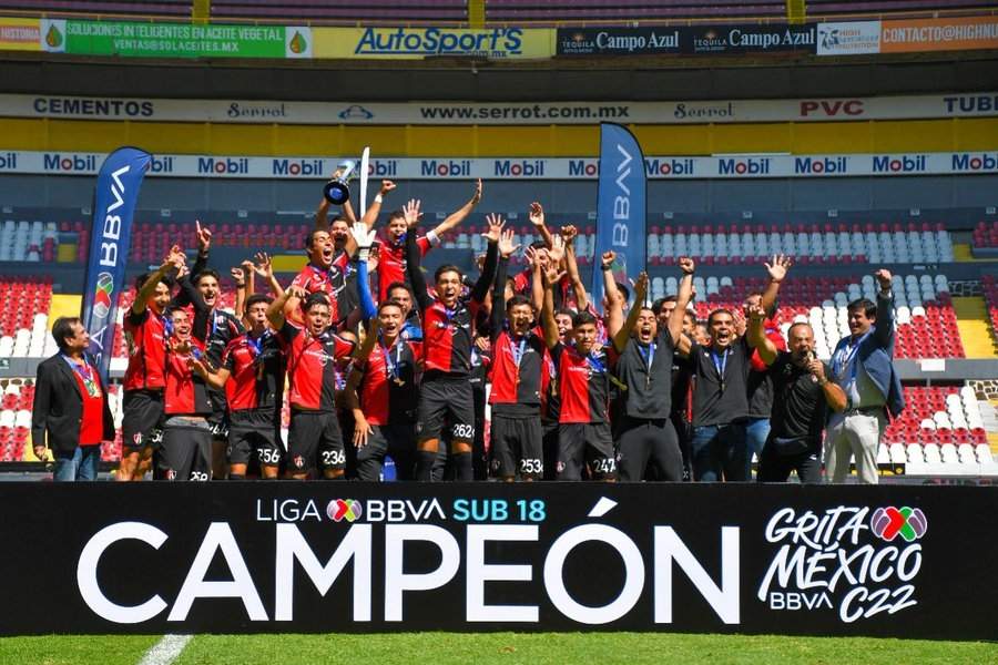 Atlas avanza a la gran final del futbol mexicano tras derrotar 5-4 a Tigres en el marcador global