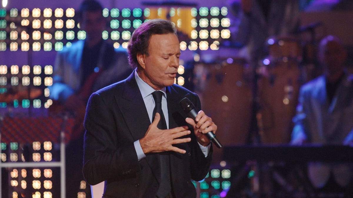 El cantante español Julio Iglesias
