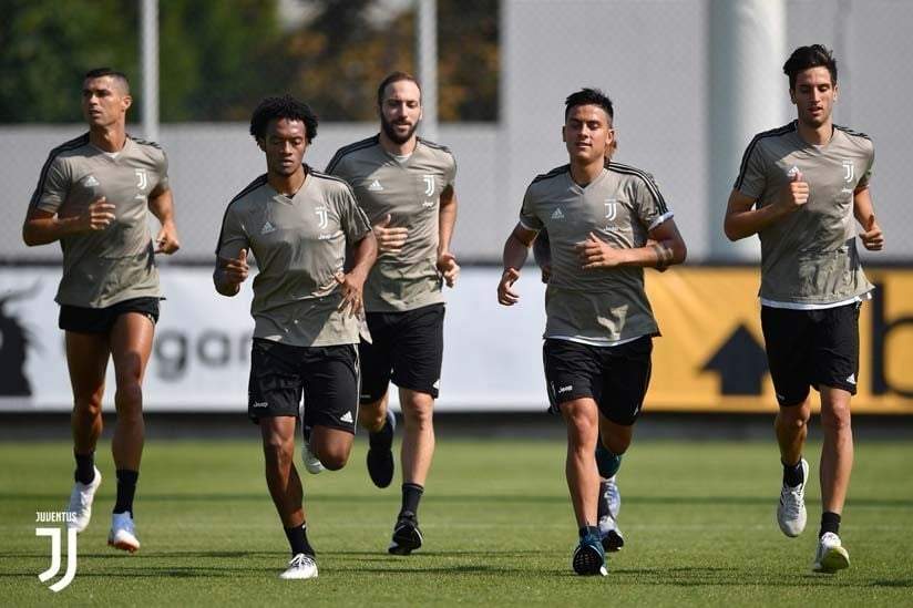 Entrenamiento Juventus. Fuente: (Twitter).