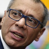 La justicia de Ecuador condenó a 13 años de prisión al exvicepresidente Jorge Glas