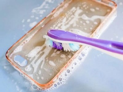 La funda de tu teléfono celular es foco de bacterias: cómo desinfectarla en pocos pasos