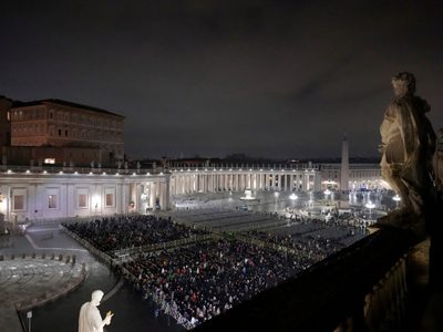 El Papa se reunió con número 2 del Vaticano en el hospital para hablar de candidatos a la santidad