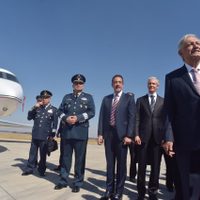 Habrá nueva terminal en el AICM, nueva pista en Toluca y plan aeroportuario para Tizayuca: López Obrador