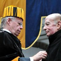 Rechaza postulación a la Medalla Belisario Domínguez el exrector González Casanova