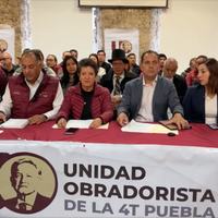 Demandan que Morena postule en Puebla a militantes fundadores; convocan a marcha