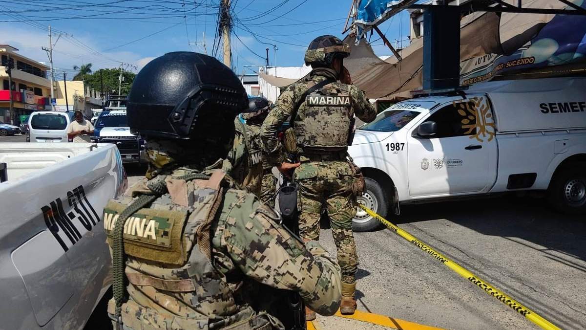 Escena del crimen del secretario de finanzas del sindicato de trabajadores del Ayuntamiento de Acapulco