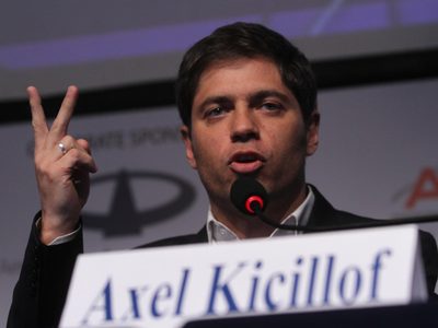 Axel Kicillof confirmó el bono para estatales bonaerenses
