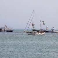Zarpó la flota solidaria que desafiará los drones de Israel para ayudar a Gaza