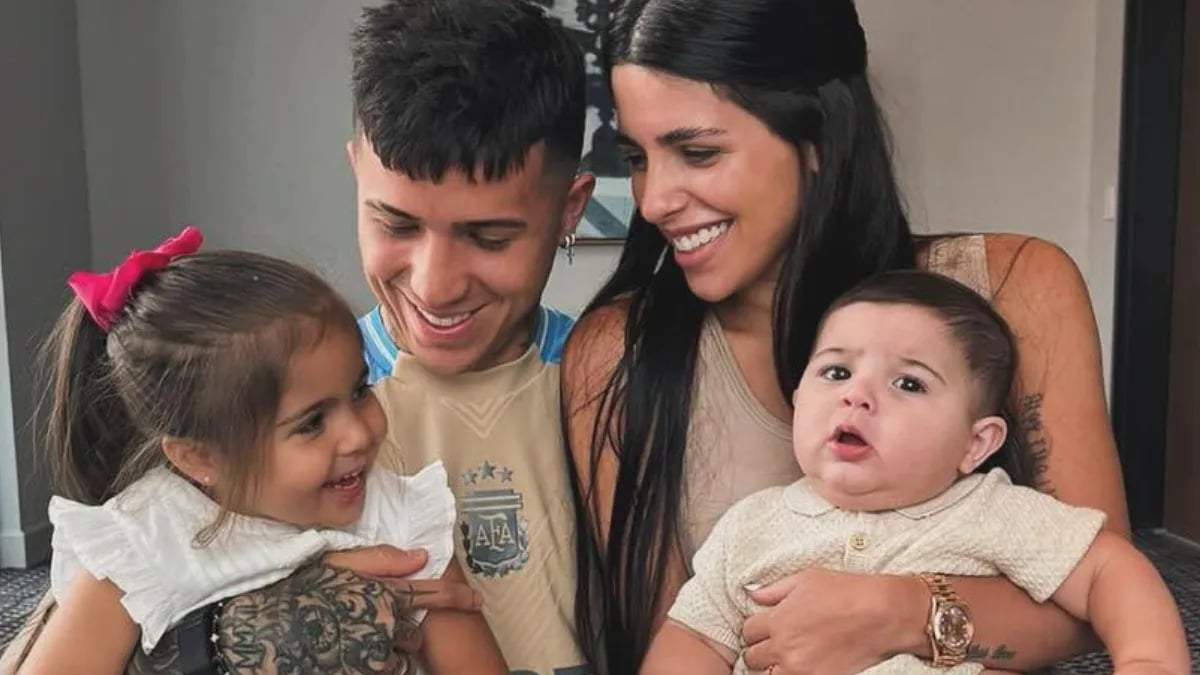 Enzo Fernández y Valentina Cervantes. Fuente: (X)