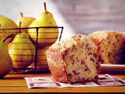 Cuadraditos de pera y avena: la receta súper fácil de hacer que te va a conquistar en el primer bocado