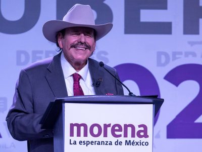 Armando Guadiana ofrece llevar a Peso Pluma a Coahuila... y Mario Delgado lo secunda (Video)