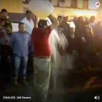 Líder de taxistas se rocía con gasolina frente a Palacio de Gobierno en Veracruz (Video)