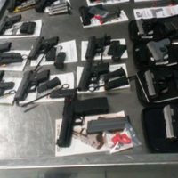 Sedena asegura armas y cargadores en el puente internacional Juárez-Hidalgo