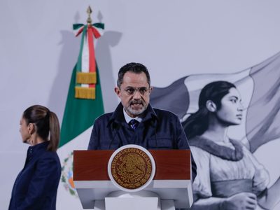 Profeco instalará lonas de advertencia en gasolineras con precios altos