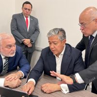 De gira por Estados Unidos, Rolando Figueroa se reunió con autoridades de Petrobras