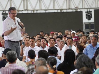 “No queremos ser atractivo electoral”, dice familiar de desaparecido a Ebrard en Colima