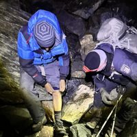 Encontraron a dos turistas que se habían perdido en el Cerro del Plata
