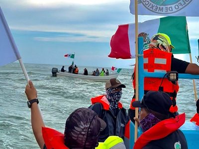 Denuncian hostigamiento de EU a ambientalistas que protestan contra SpaceX en Tamaulipas