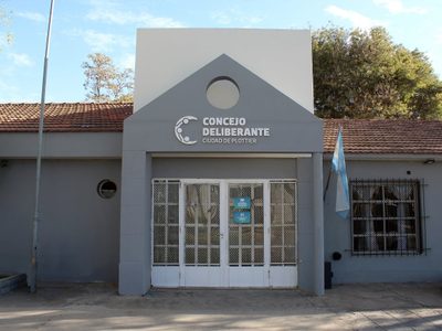 Quieren tratar la nueva licitación del transporte antes de que empiecen las vacaciones de invierno