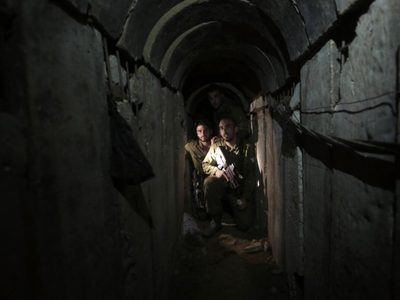Telaraña de túneles de Hamas en Gaza incrementa riesgos para ofensiva terrestre israelí