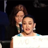 Morenista interrumpe reconocimiento a Ayuso; la presidenta de Madrid critica a Sheinbaum