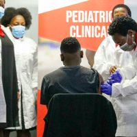 Sudáfrica inicia un ensayo global de seguridad para la vacuna pediátrica de Sinovac