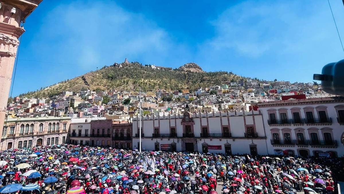 Megamarcha en Zacatecas