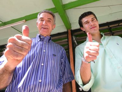 Latinus, de la familia de Roberto Madrazo, reprocha a AMLO por vincularlo a políticos
