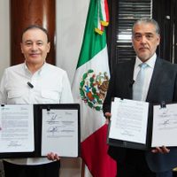 Firma Gobernador Durazo extensión de beneficios en subsidio de CFE en Sonora