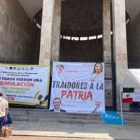 Chiapas: Entre protestas, diputados avalan por mayoría de votos la reforma al Poder Judicial (Video)