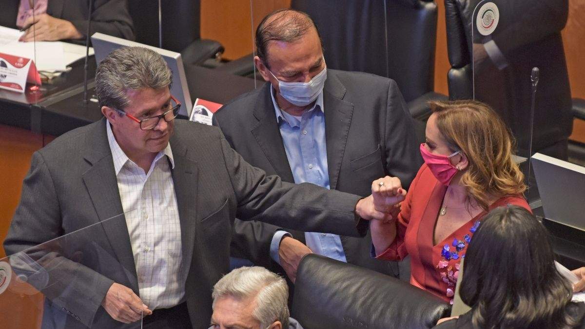 Sesión en el Senado de la República