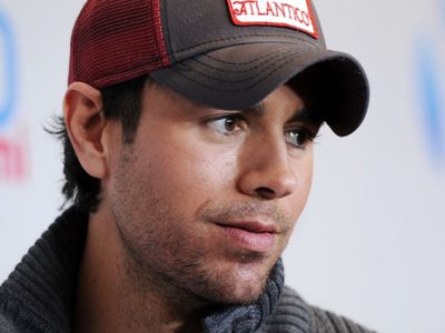 ¡Se suma a la fiesta! Enrique Iglesias y Anuel AA estrenaron un videoclip que te pondrá a bailar