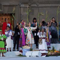 Primeros días de la presidenta: Violencia y crisis constitucional