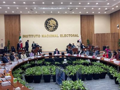 El INE ordena al PAN bajar promocional “Si hay de otra” de las redes sociales