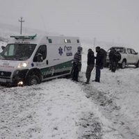 Temporal en Zapala: Policía provincial redobla esfuerzos para brindar asistencia en rutas