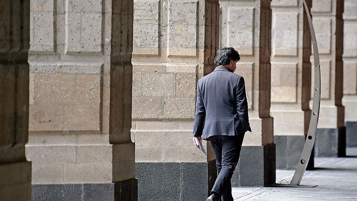 Ramírez Cuevas. Respuestas pendientes