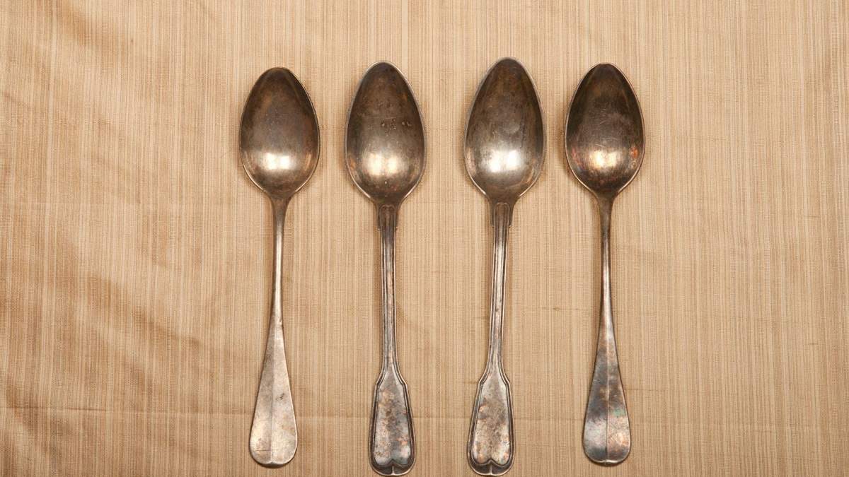 Cucharas metálicas. Fuente: (Instagram)