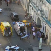 Un taxi atropella a aficionados en Moscú;  dos mexicanas entre los heridos