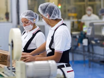El Indicador Global de la Actividad Económica se desplomó 21.6% en mayo, su mayor caída desde 1994