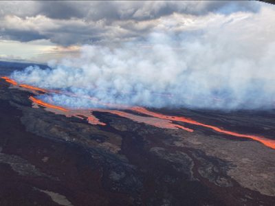 Luego de 38 años, entra en erupción el Mauna Loa, el volcán más grande del mundo