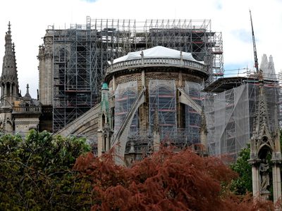 La política, fuera de Notre Dame, dicen los especialistas
