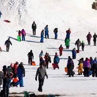 Volvió a funcionar el parque de nieve en Primeros Pinos y ya hay una lista de reclamos