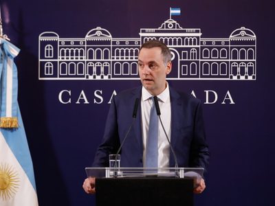 El Gobierno admitió que no ha entregado 5 millones de kilos de alimentos destinados a comedores