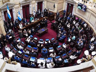 El Congreso pone en marcha las sesiones extraordinarias con la reforma laboral en debate